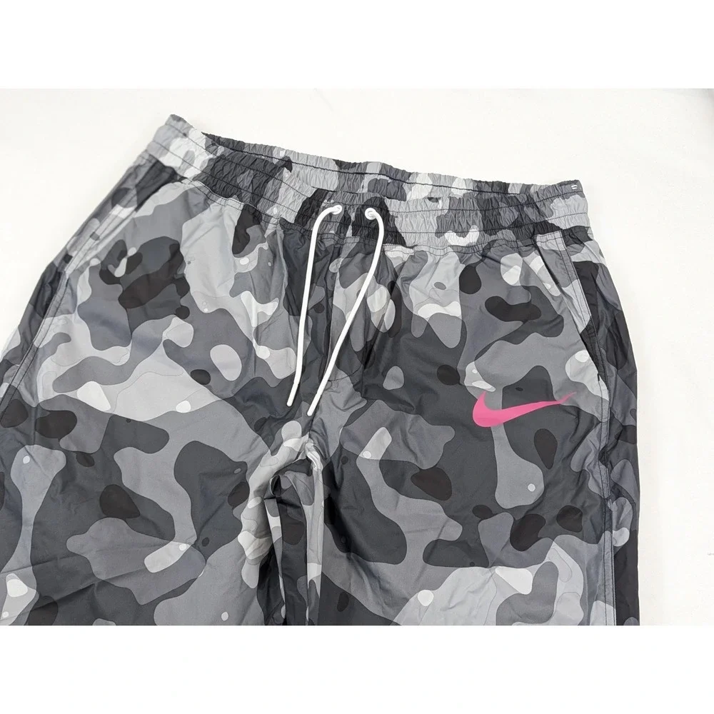 Nike Windbreaker Camouflage Joggers Pants Womans XL Pink Check 34x26 Plus